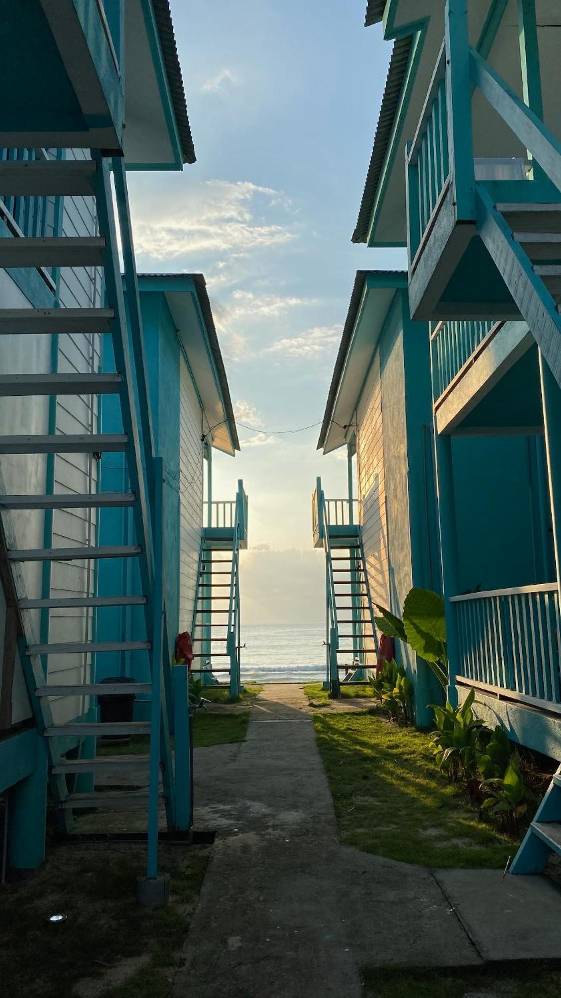 Pondok Beach Shack Kampong Juara Екстериор снимка